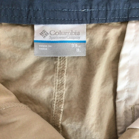 Columbia Shorts - Size 36 - Picture 6 of 6